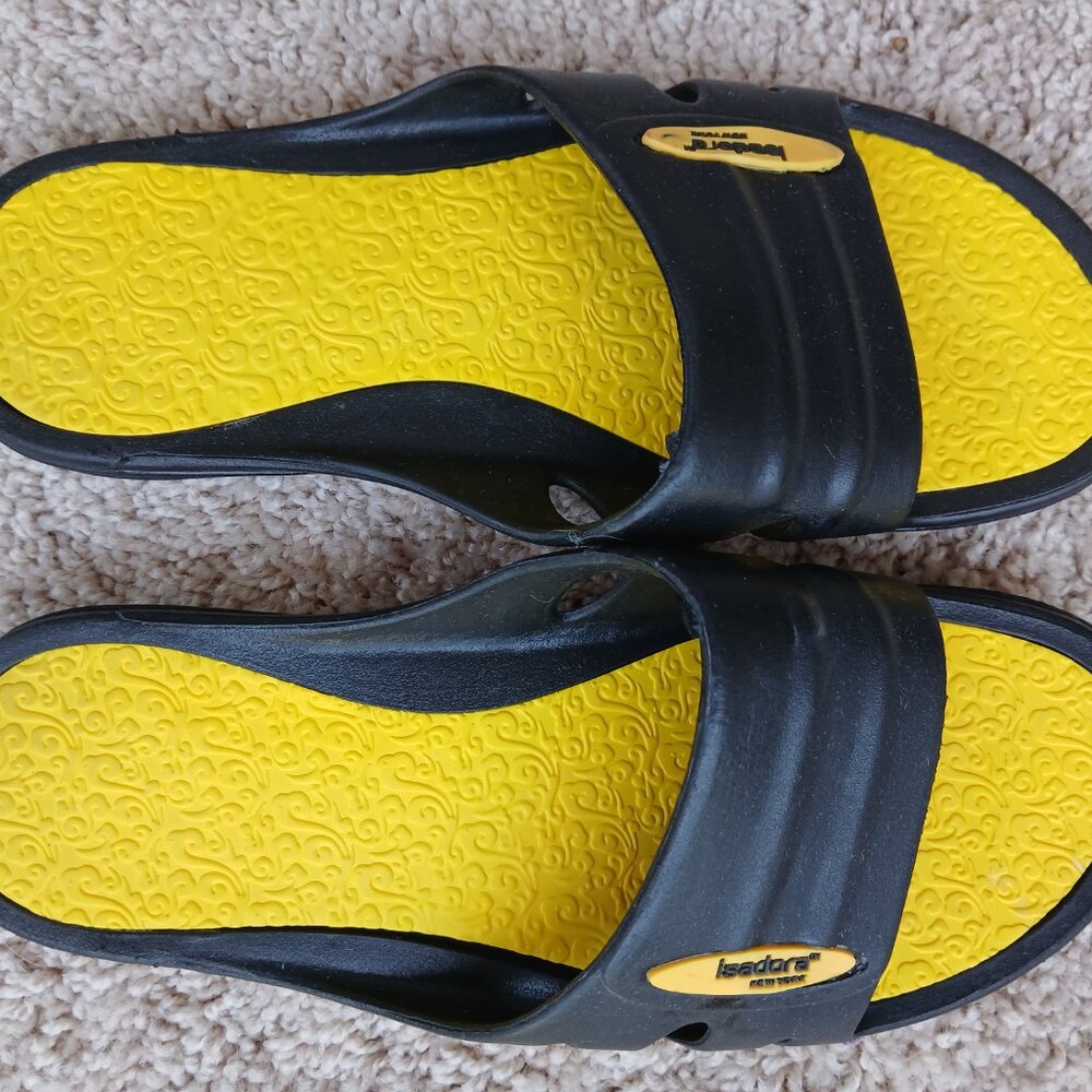 Isadora New York Black & Yellow Rubber Slip-Ons